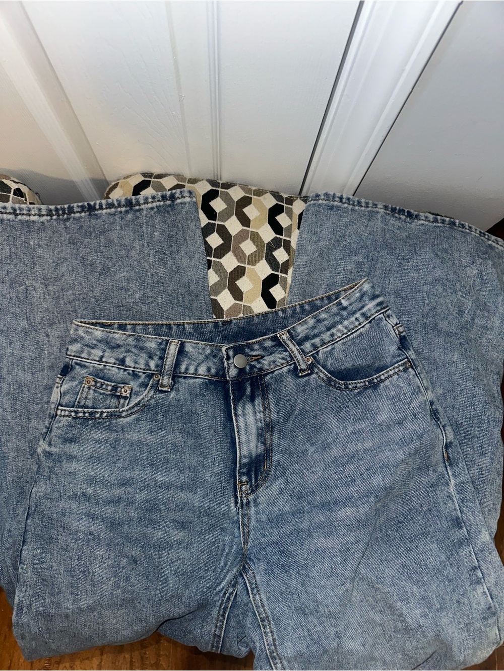 Relaxed Fit Women's Light Blue Denim Jeans